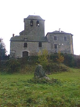 l'ancien presbytère et l'église